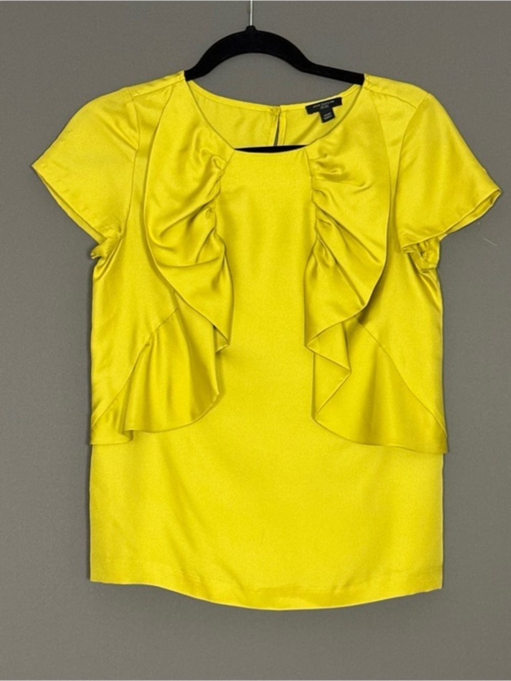 Ann Taylor Petite 100% Silk Ruffle Blouse Chartreuse Yellow XS P